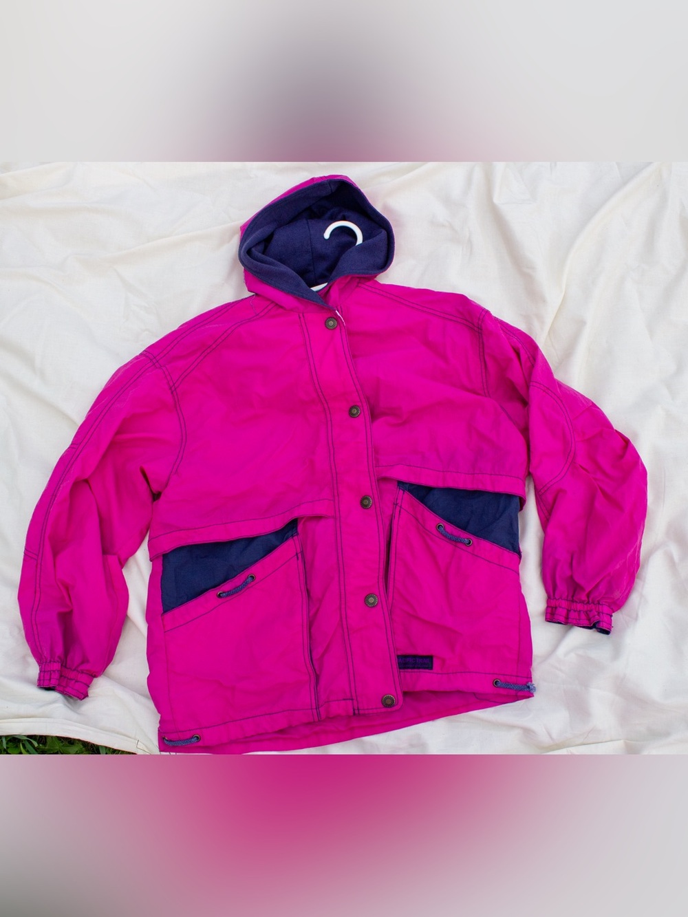 Women’s Pink Hooded Jacket with Contrast Pockets